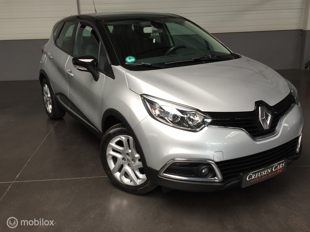 53261218